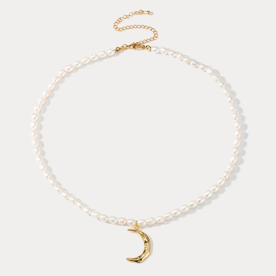 Moon Pearl Necklace