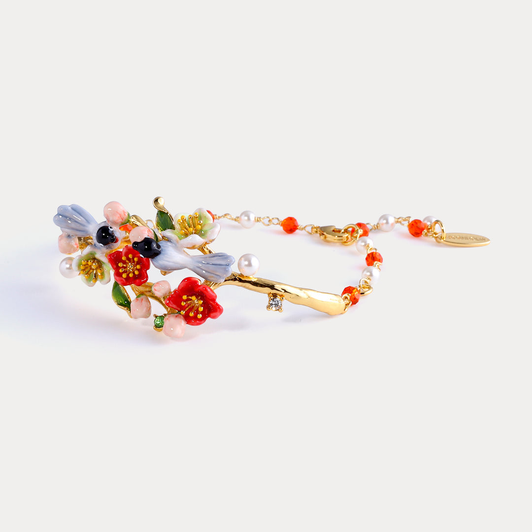 Magpie & Flower Pearl Bracelet