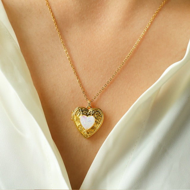 Heart Locket Pendant Necklace