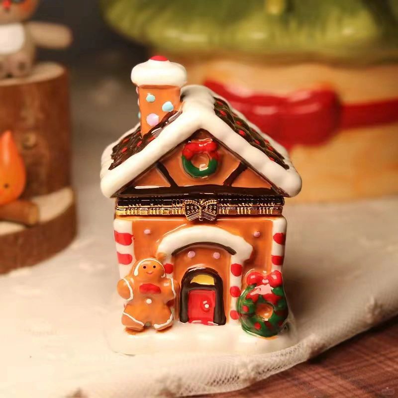 Gingerbread House Trinket Box