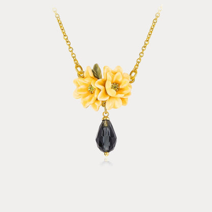 Gardenia Necklace