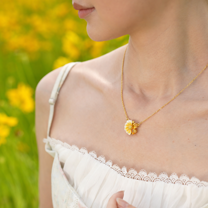 Daisy Necklace