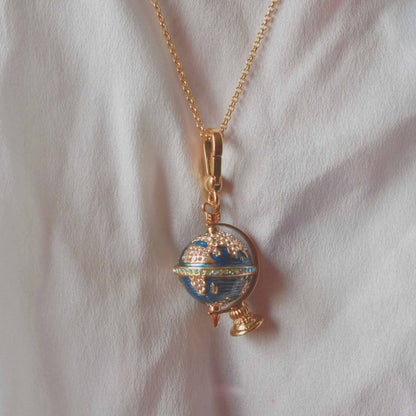 Globe Pendant