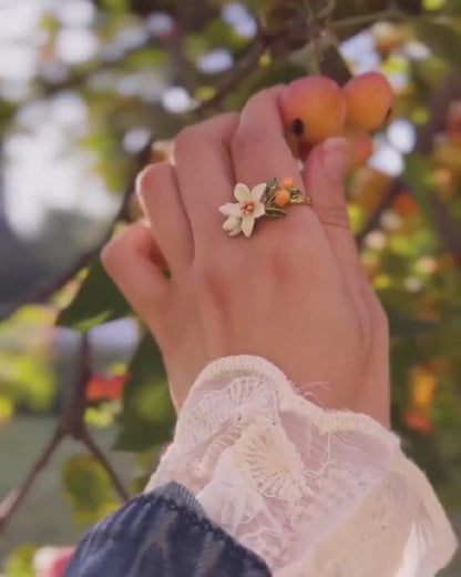 Orange Blossom Ring