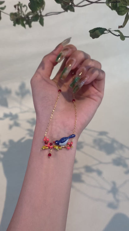 Magpie Berry Necklace